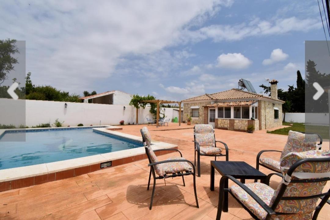 Chalet Villa Caulina Chiclana de la Frontera Εξωτερικό φωτογραφία