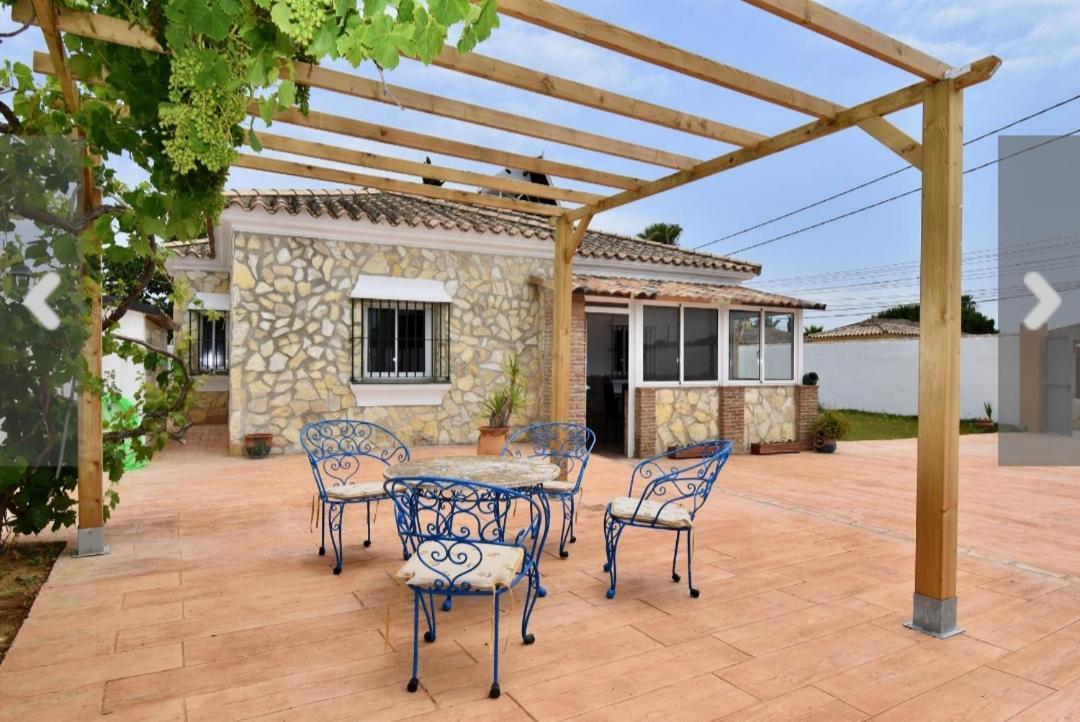 Chalet Villa Caulina Chiclana de la Frontera Εξωτερικό φωτογραφία
